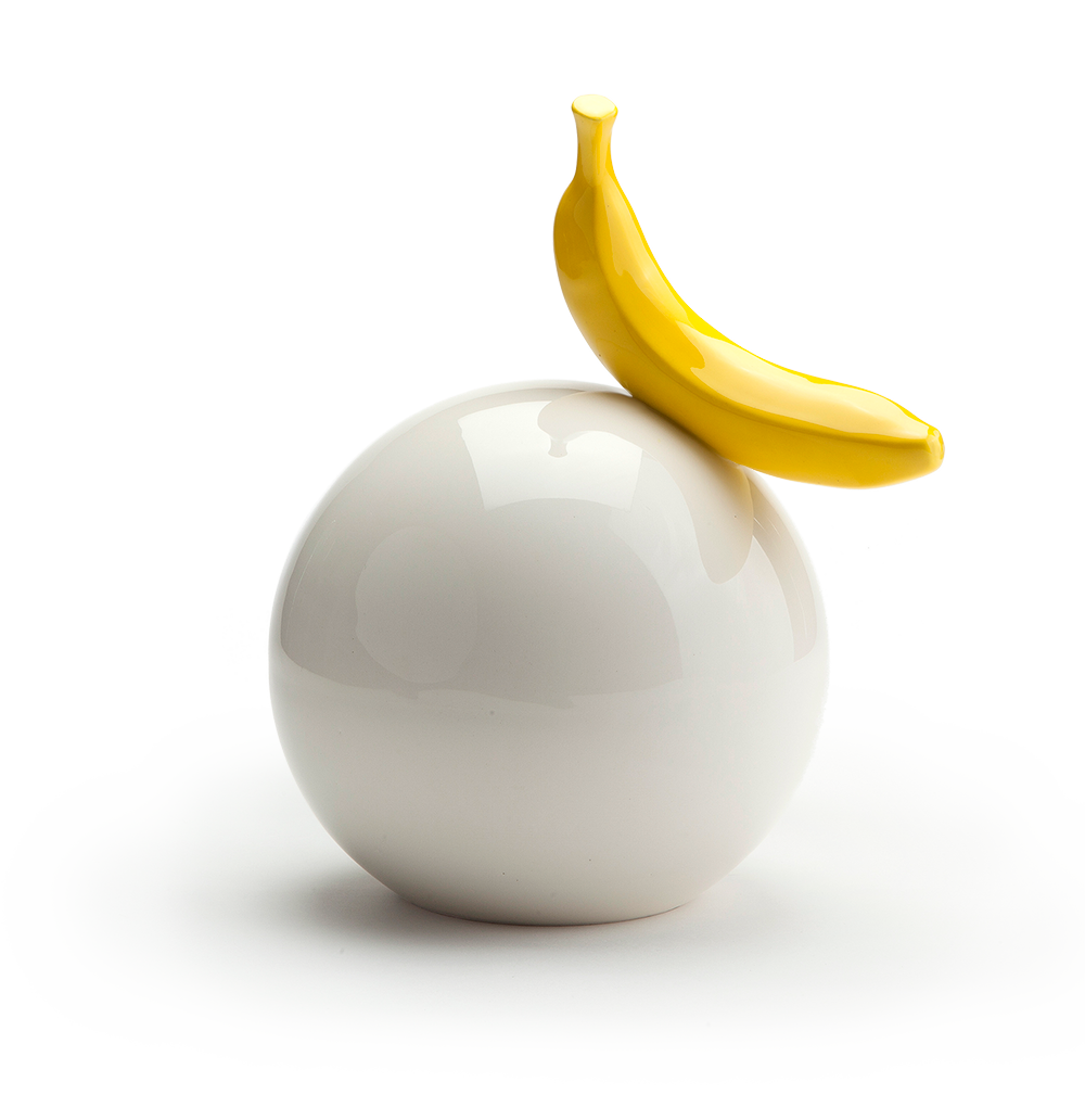 פסל בננה על כדור