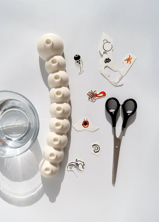 חנוכיה מגניבה מקורית ומיוחדת לעיצוב אישי עם קעקועים | עיצוב ישראלי יוקרתי